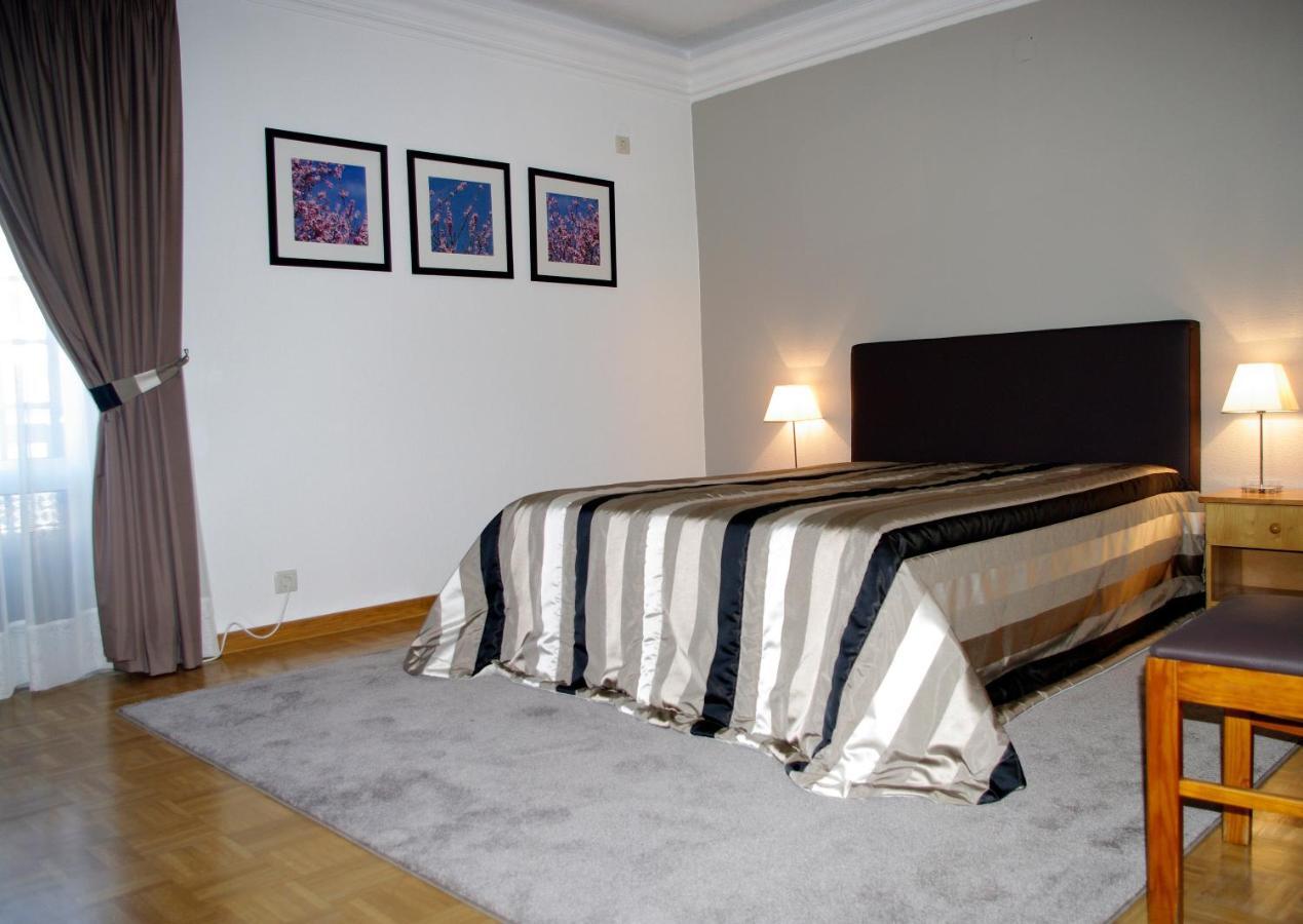 Hotel O Encontro Sendim  Szoba fotó