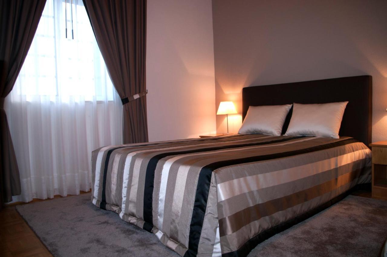 Hotel O Encontro Sendim  Szoba fotó